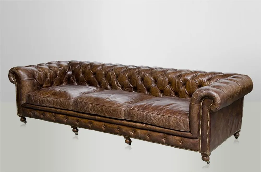 Chesterfield Leather Sofa 2.5 Seater Luxury Vintage Leather by Casa Padrino Galata Ebony Highlight