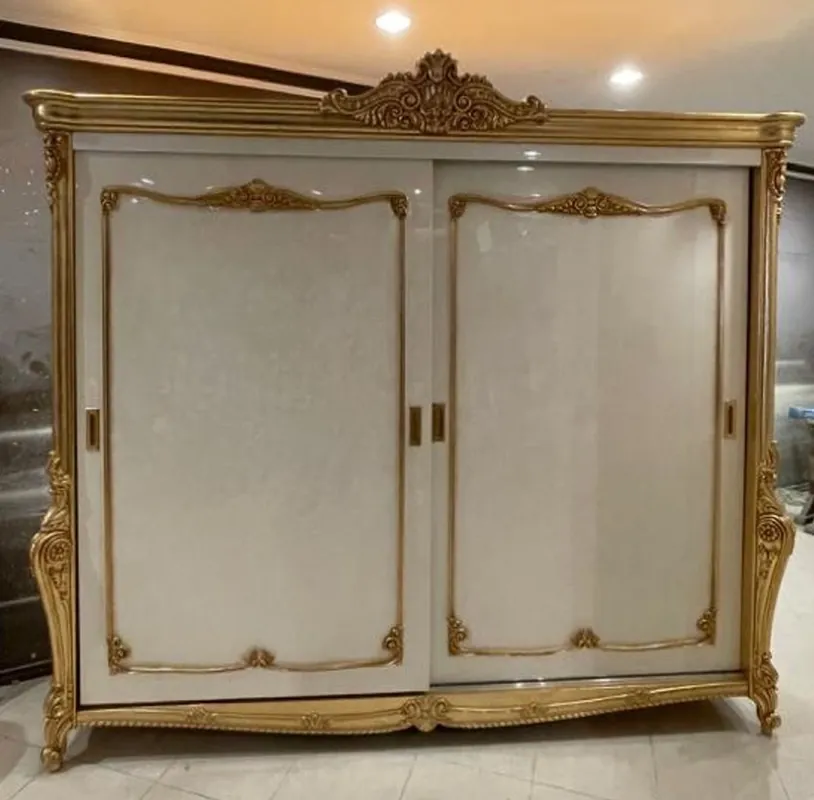 Top-Preis Casa Padrino luxury baroque bedroom cabinet with 2 sliding doors white / gold