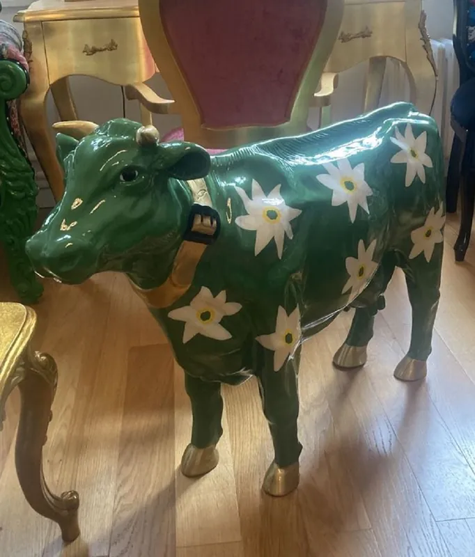 Expressversand Casa Padrino XXL decorative sculpture cow green 104 cm