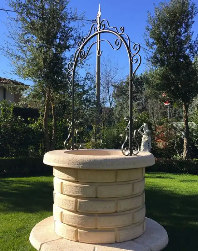 Preisknaller Casa Padrino Art Nouveau garden fountain sand / black Ø 130 x H. 220 cm