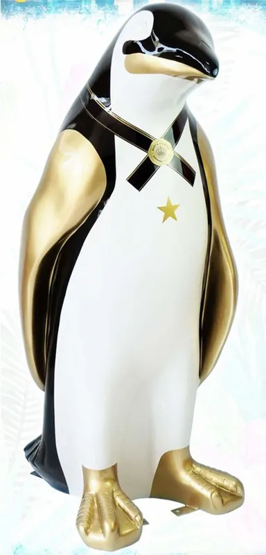 Casa Padrino XXL decorative sculpture penguin white / black / gold H. 170 cm Billig