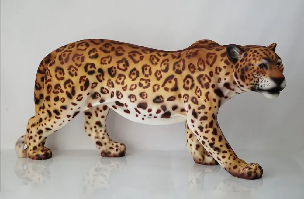 Casa Padrino XXL decorative sculpture leopard beige / brown 160 x H. 72 cm Top-Preis