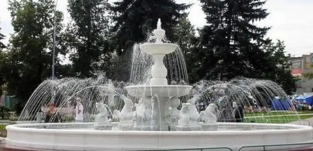 Bestseller Casa Padrino baroque garden decorative fountain horses gray Ø 686 x H. 340 cm - Made in Italy