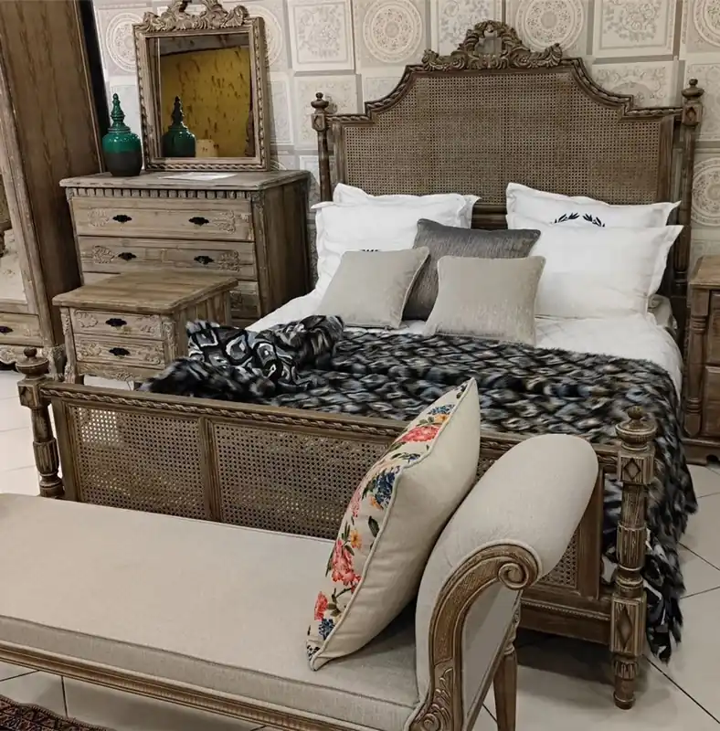 Expressversand Pompöös by Casa Padrino luxury baroque double bed Provence brown - Designed by Harald Glööckler