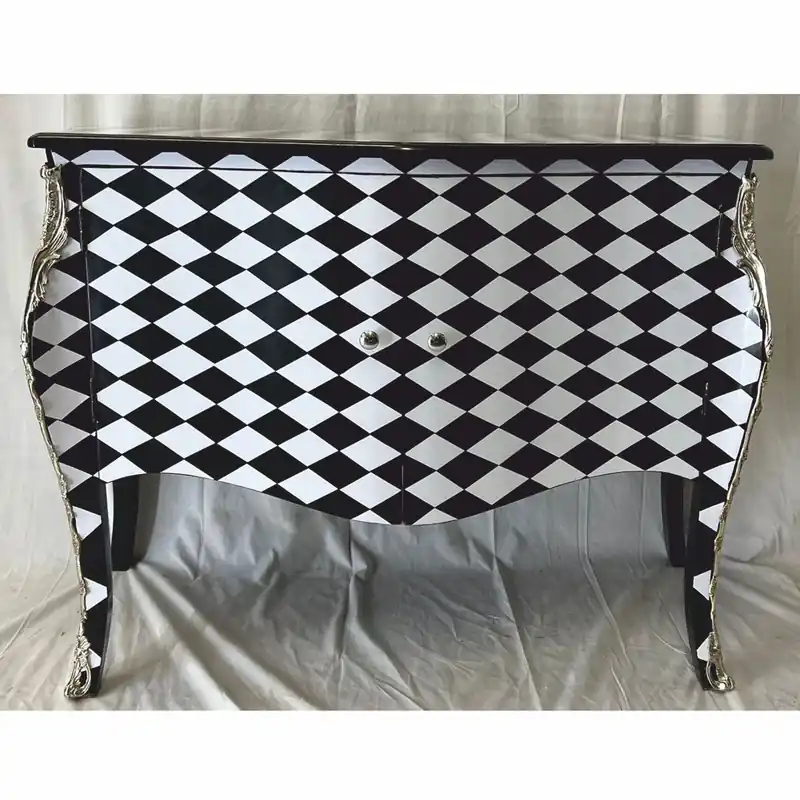 Casa Padrino baroque chest of drawers with checkered design and 2 doors black / white / silver Preisreduziert