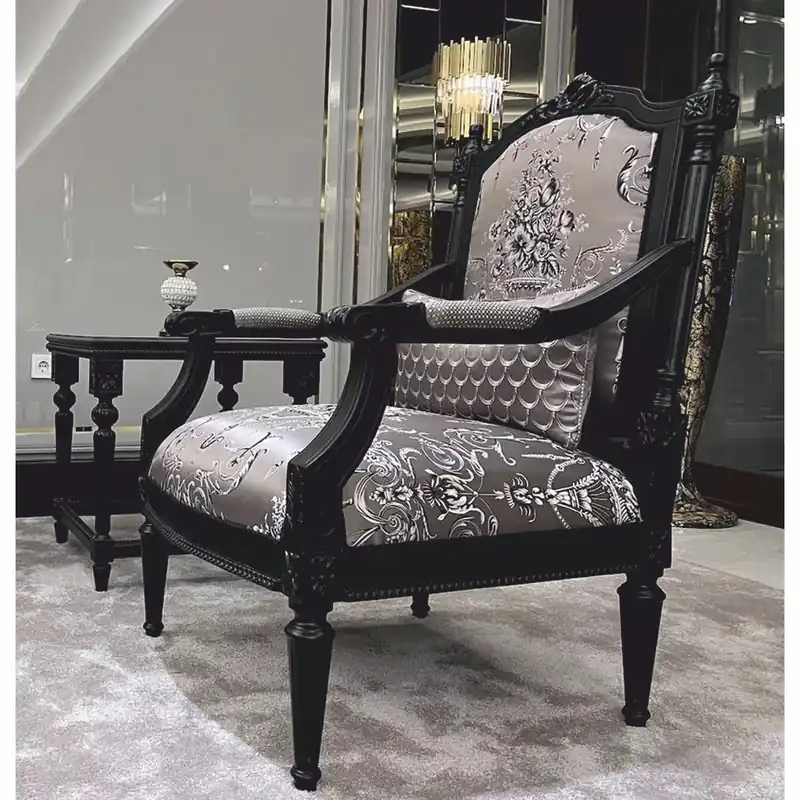 Echt Casa Padrino Luxury Baroque Armchair with Pillow Silver / Black - Baroque Living Room Furniture