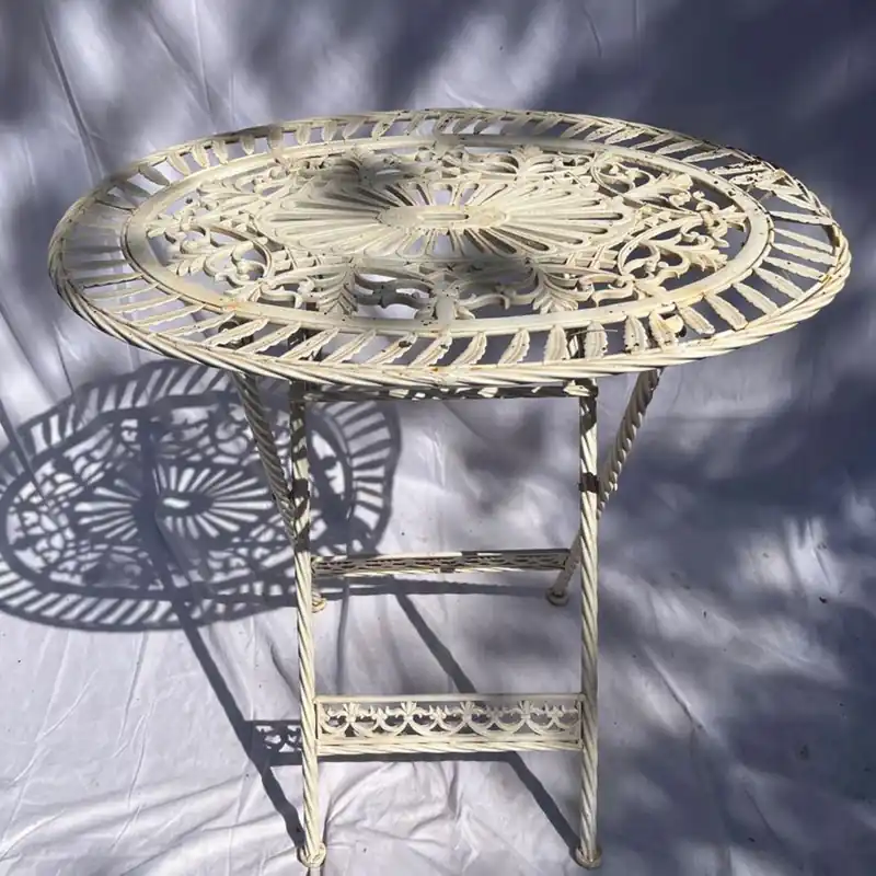 Casa Padrino tavolo da giardino Art Nouveau crema 70 x 54 x A. 74 cm - Tavolo da pranzo da giardino pieghevole Ausverkauf