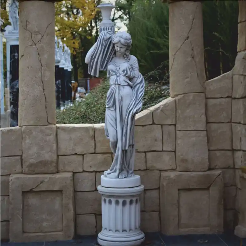 Super-Preis Casa Padrino scultura Art Nouveau del giardino donna con vaso su colonna grigio A. 244 cm