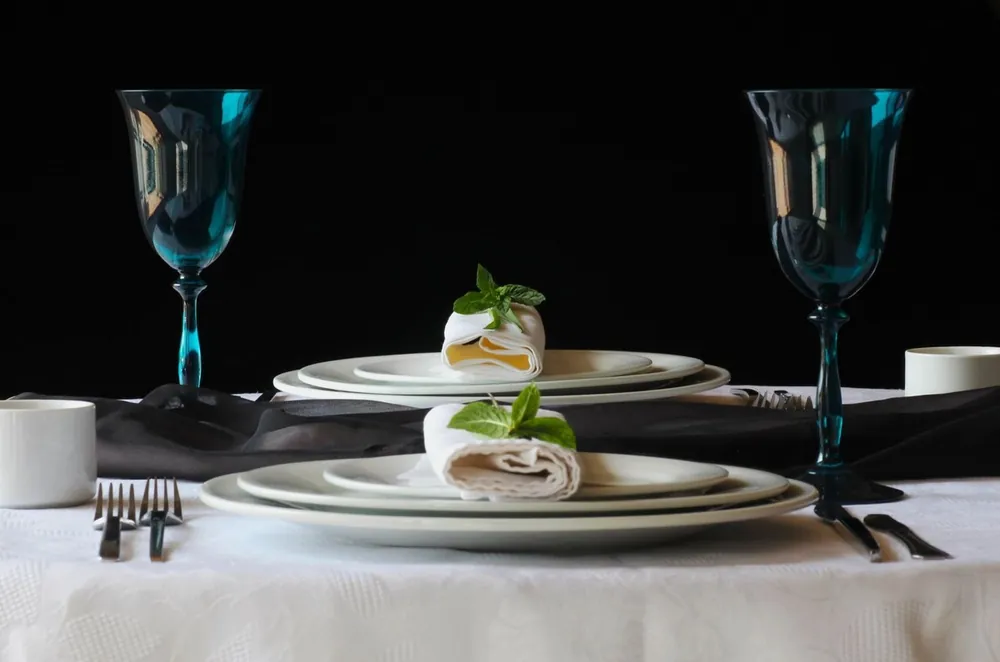 Casa Padrino set di 6 bicchieri da vino bianco blu-verde Ø 8,5 x A. 21 cm - Bicchieri da vino fatti a mano - Accessori per Hotel e Ristoranti - Qualità di Lusso Markenware