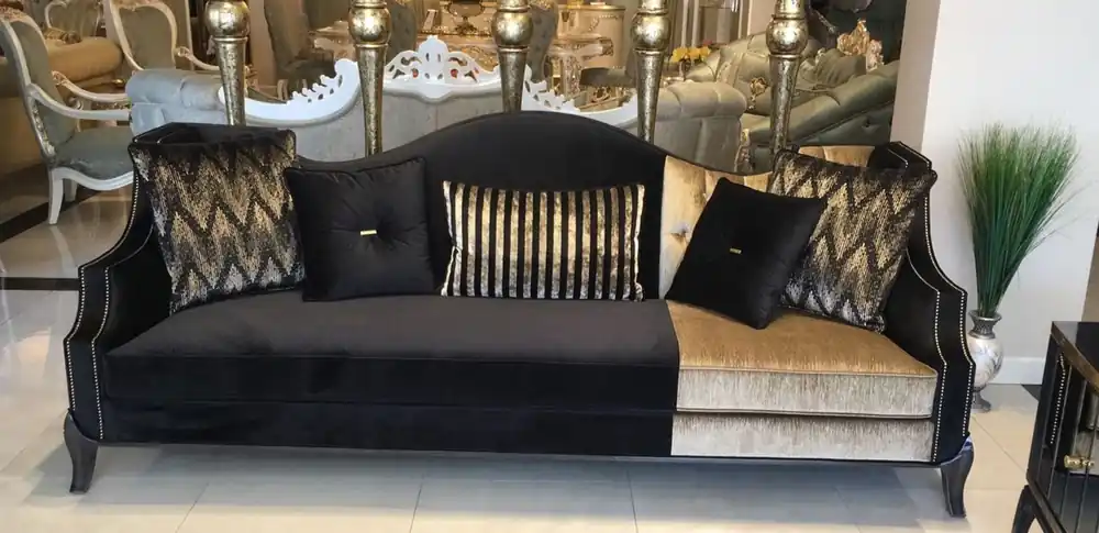 Aktuell Casa Padrino divano barocco di lusso nero / oro 250 x 90 x A. 100 cm - Divano da soggiorno in stile barocco - Mobili Barocchi - Nobile e Magnifico