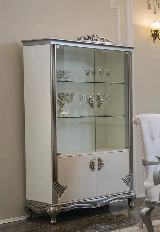 Casa Padrino vetrina gabinetto barocco di lusso bianco / argento 111 x 49 x A. 193 cm - Vetrina noble in legno massello con 4 ante - Mobile Barocco Finale Aktion