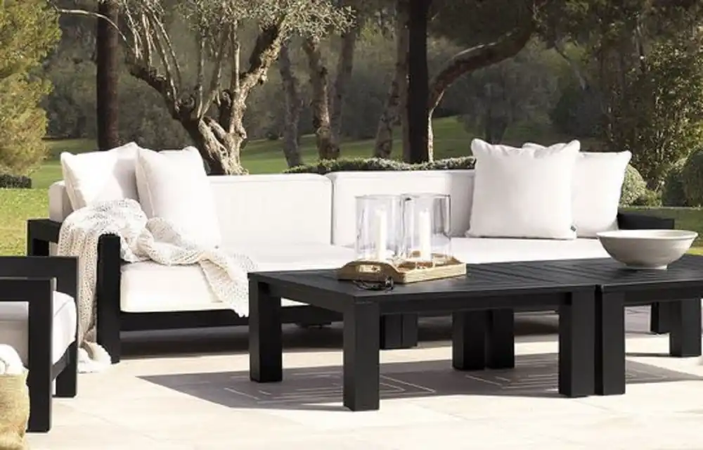 Preisknaller Casa Padrino divano da giardino di lusso nero / bianco 273,5 x 100 x A. 72 cm - Divano per terrazza giardino resistente alle intemperie con cuscini - Mobili per Hotel - Qualità di Lusso