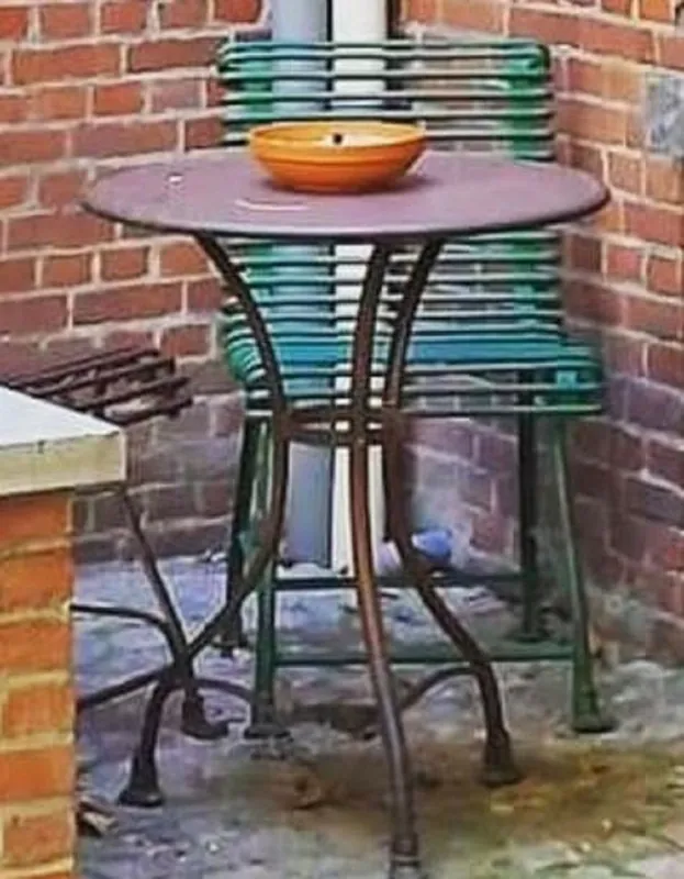 Casa Padrino mesa de jardín Art Nouveau marrón Ø 60 x A. 70 cm - Mesa de hierro forjado hecha a mano - Muebles de jardín y patio de hierro forjado nostálgicos Bestpreis