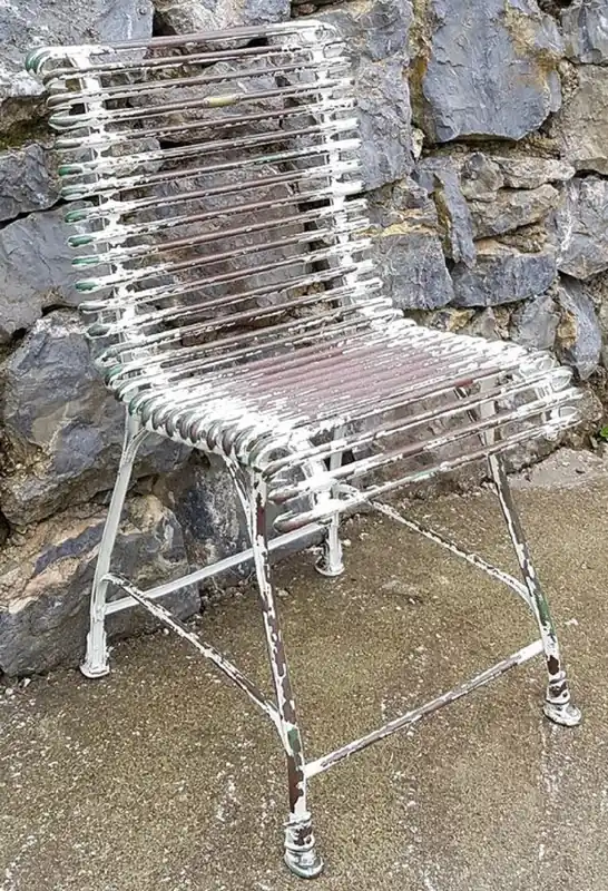 Abverkauf Casa Padrino silla de jardín Art Nouveau blanco antiguo / marrón / verde 44 x 50 cm - Silla de hierro forjado hecha a mano - Muebles de hierro forjado de jardín y terraza nostálgicos