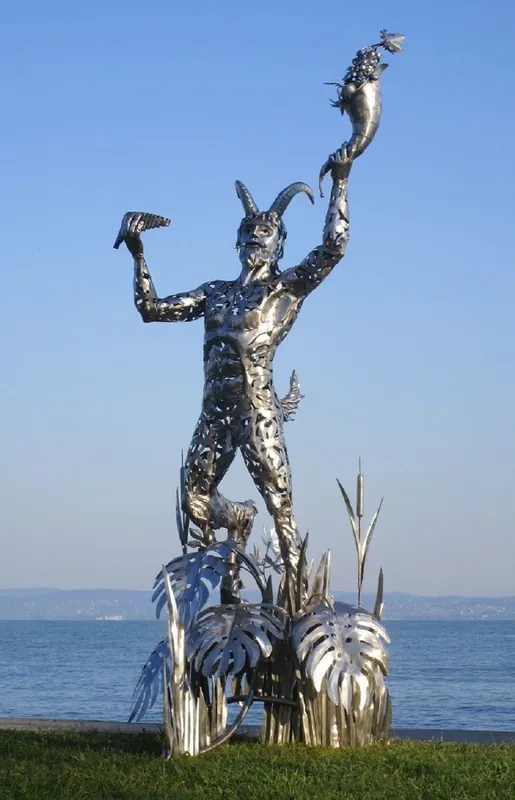Casa Padrino escultura decorativa de lujo Pan plata 125 x 126 x A. 295 cm - Enorme escultura de acero inoxidable - Figura decorativa de jardín enorme - Esculturas de jardín - Esculturas de metal Nur Für Kurze Zeit