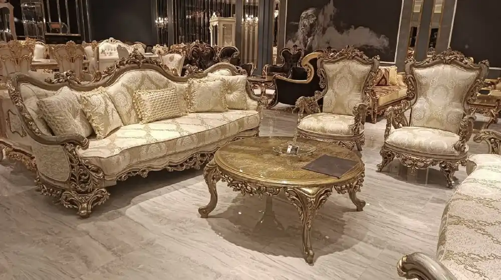 Expressversand Casa Padrino conjunto de sala de estar barroco de lujo oro / gris - 2 Sofás y 2 Sillones y 1 Mesa de Centro Redonda - Muebles de salón de lujo hechos a mano estilo barroco - Noble y magnífico