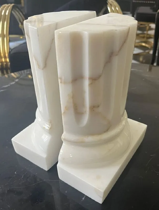 Casa Padrino conjunto de sujetalibros de mármol de lujo columnas barrocos blanco A. 21 cm Neue Kollektion