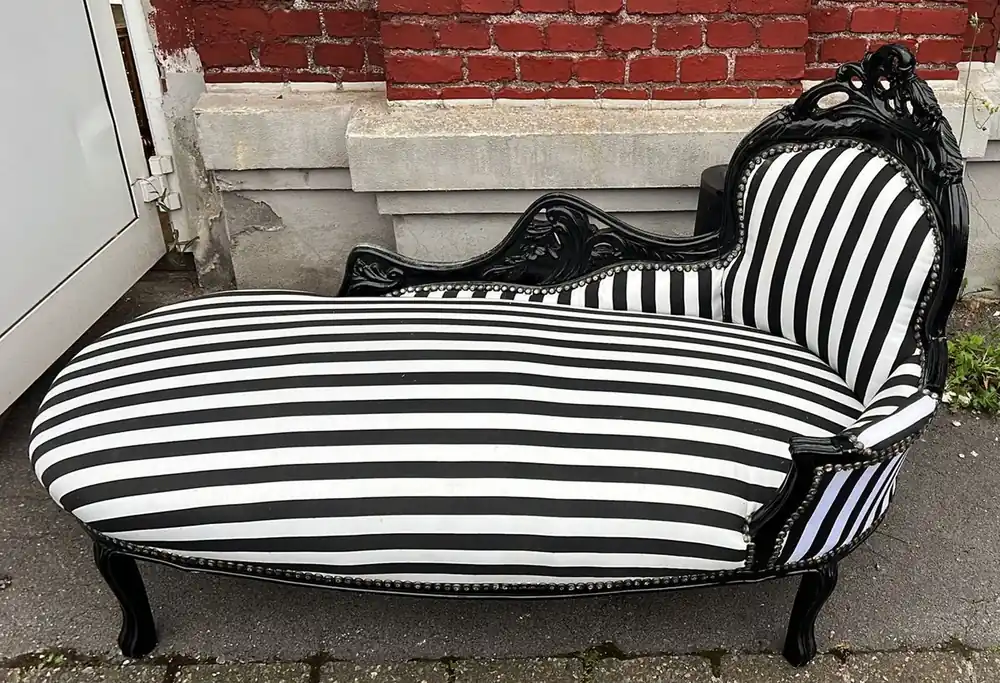 Bestpreis Casa Padrino chaise longue barroco con rayas blanco / negro 155 cm - Muebles barrocos