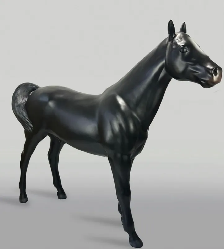 Casa Padrino escultura decorativa XXL caballo negro 245 cm - Figura de jardín de tamaño natural Sonderaktion