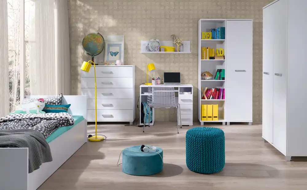 Bestseller Maximus Möbelset in Weiß, ideal für ein Jugend- oder Kinderzimmer im trendigen Stil