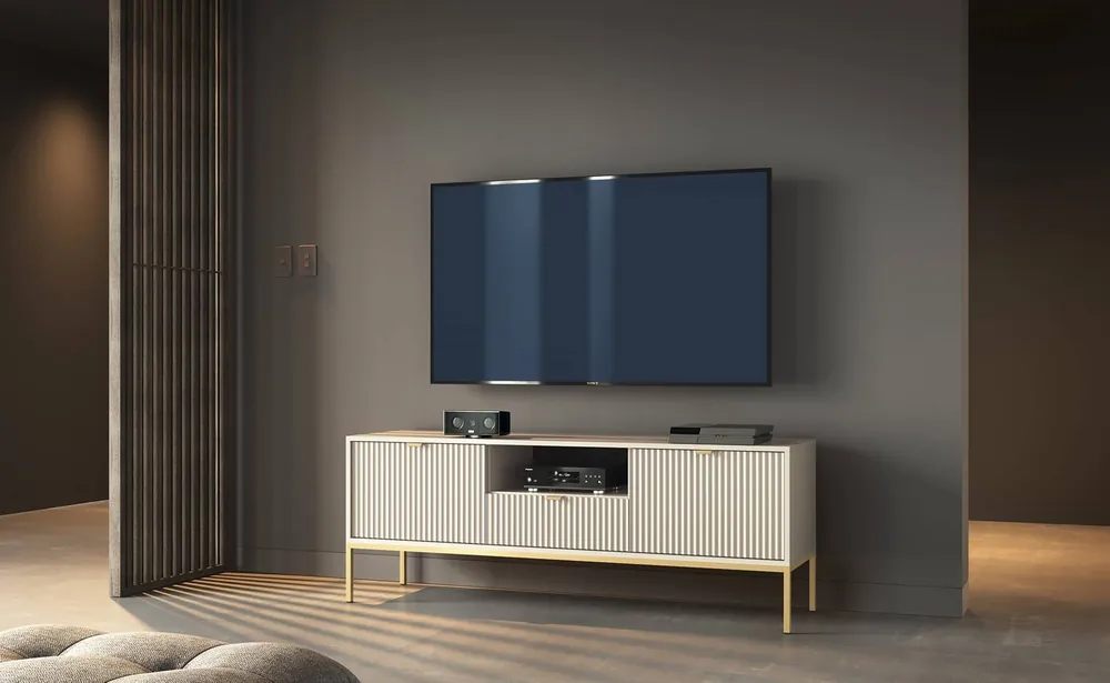 Sonderangebot TV Schrank Lovro 154 cm beige modernes Design wird Liebhaber von ausdrucksstarken Interieurs begeistern goldene Metall-Accessoires