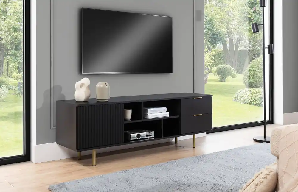 RTV Schrank Sula 150 cm schwarz elegantes Design dekorative geriffelte Front mit Push-to-Open-System Metall hohe Beine Nur Für Kurze Zeit