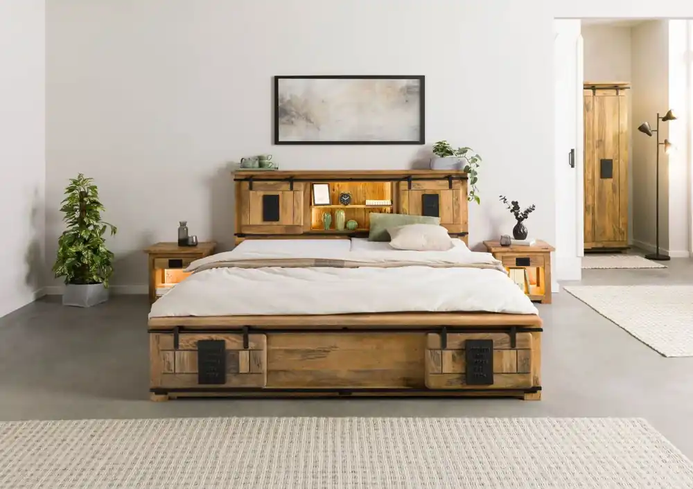 Nur Heute Bett mit Schubladen Mango / Altholz 200x200x107 natur lackiert RAILWAY LUX #110