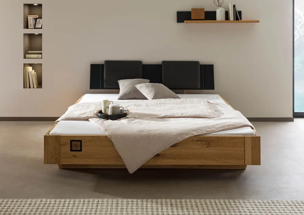 Preisreduziert Bett inkl. Kopfteilkissen anthrazit Wildeiche 200x200x86 natur geölt/lackiert KITZBÜHEL #159