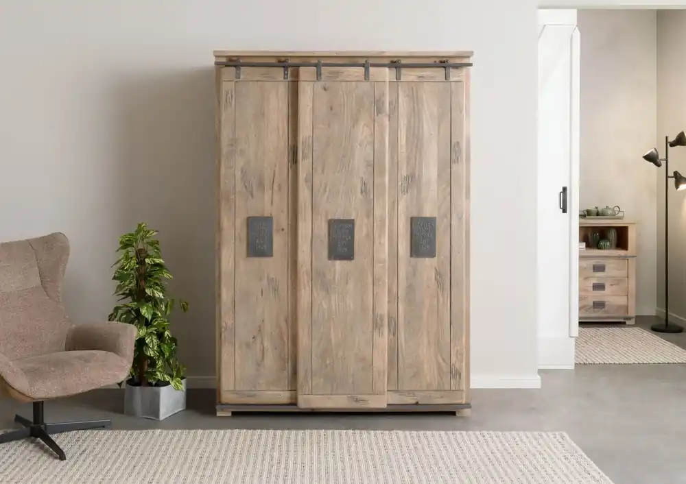 Bestseller Kleiderschrank Mango 140x65x200 beige lackiert RAILWAY #369