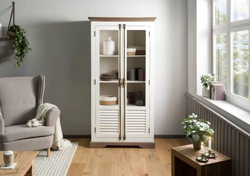 Preiswert Vitrine Mango 97x45x190 weiß lackiert TOULOUSE #101