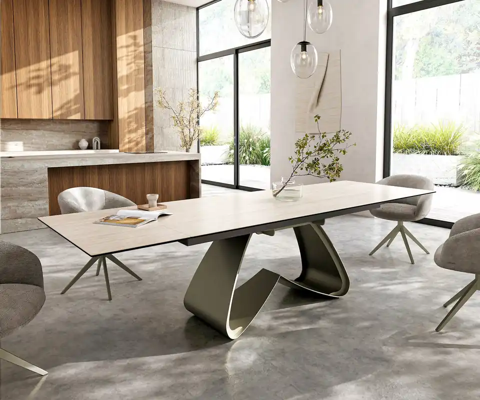 Heißes Angebot Esstisch Edge 200-300x100 Keramik Laminam® Travertino Bianco Creme-Weiß W-Gestell Effektfinish Titan ausziehbar